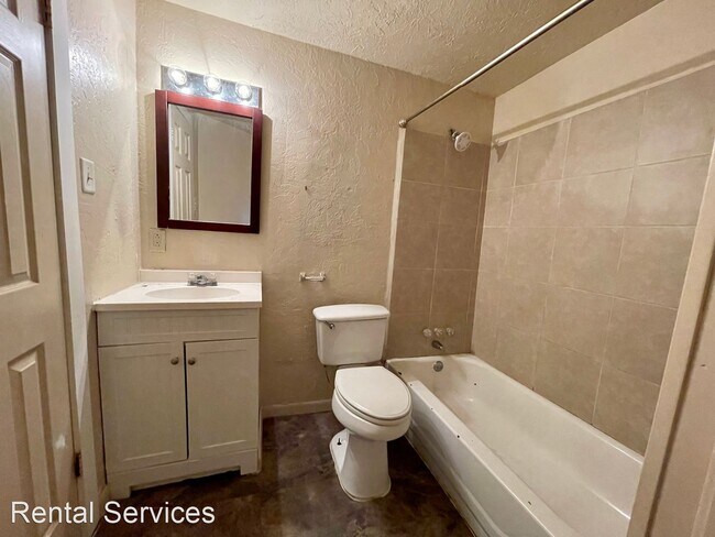 Foto del edificio - 2 br, 1 bath House - 2126 4th