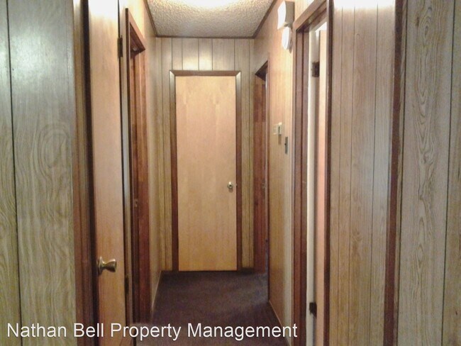 Foto del edificio - 2 br, 1 bath House - 743 NE 12th