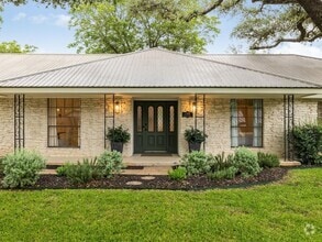 Building Photo - 2300 Toulouse Dr