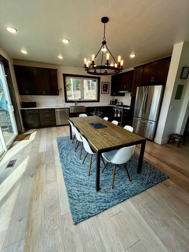 Building Photo - Long Term Rental- 2044 Pebble Creek Road- ...