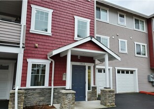 Building Photo - 13413 97th Ave E