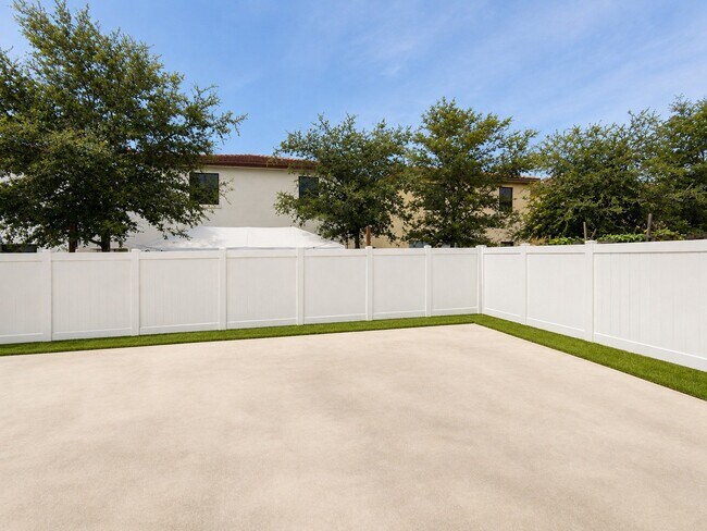 Foto del edificio - 10614 W 35th Ln