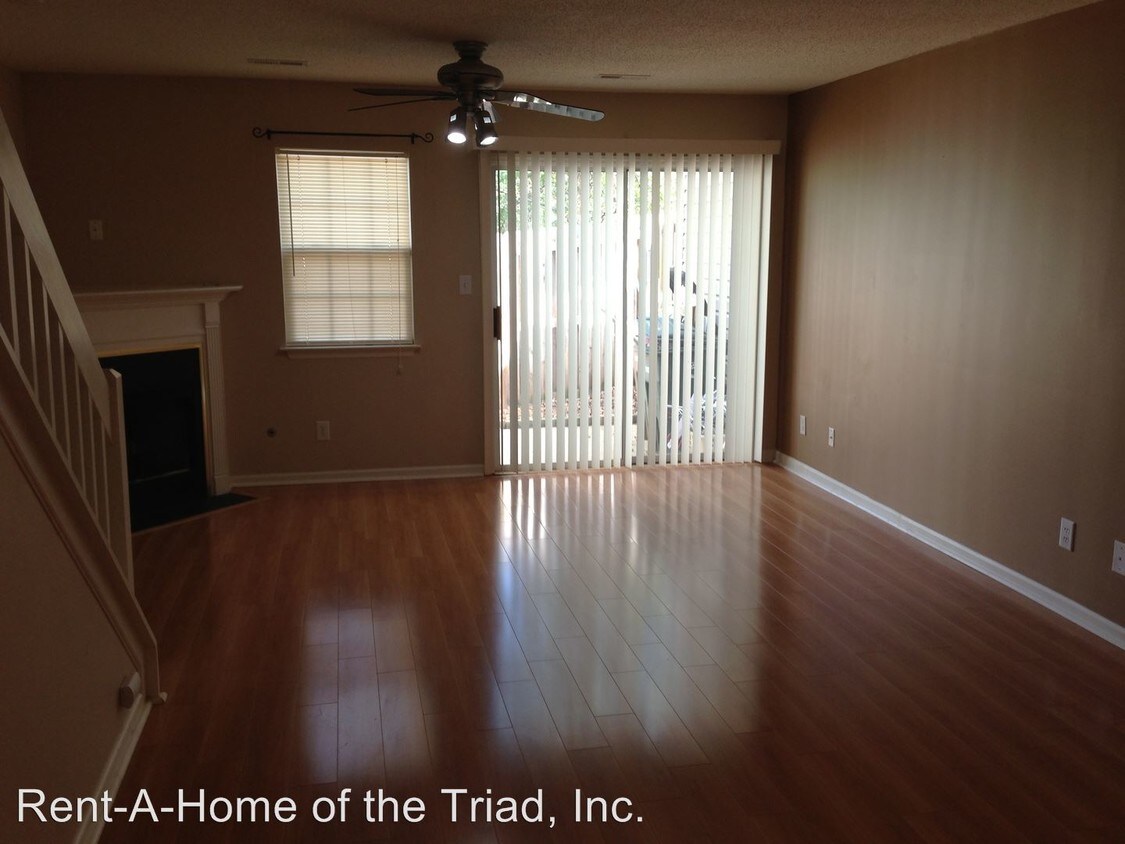 Building Photo - 5412 Strasburg Dr