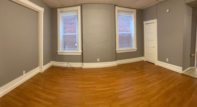 Building Photo - 4238 Botanical Ave