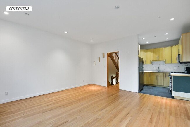 Foto del edificio - 437 Prospect Pl