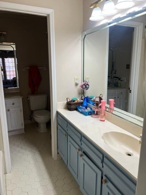 Building Photo - 1401 Regency Oaks Dr
