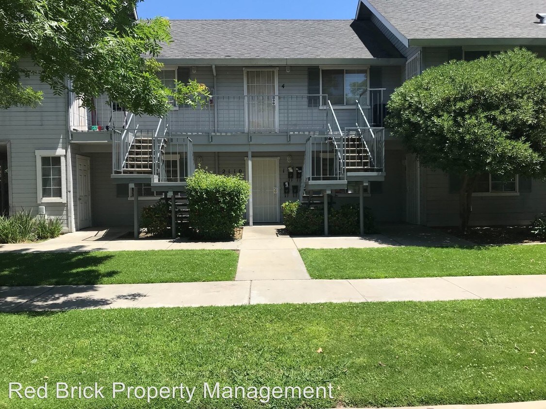 Primary Photo - 2110 K St