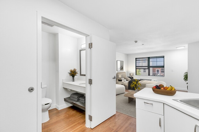 Foto del edificio - 22711 Oakcrest Cir