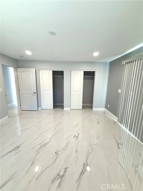 Building Photo - 5501 Crebs Ave