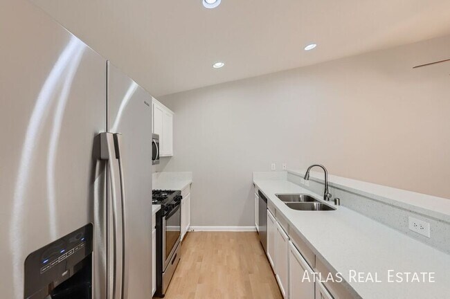 Foto del edificio - 4443 Donica Rose Ct