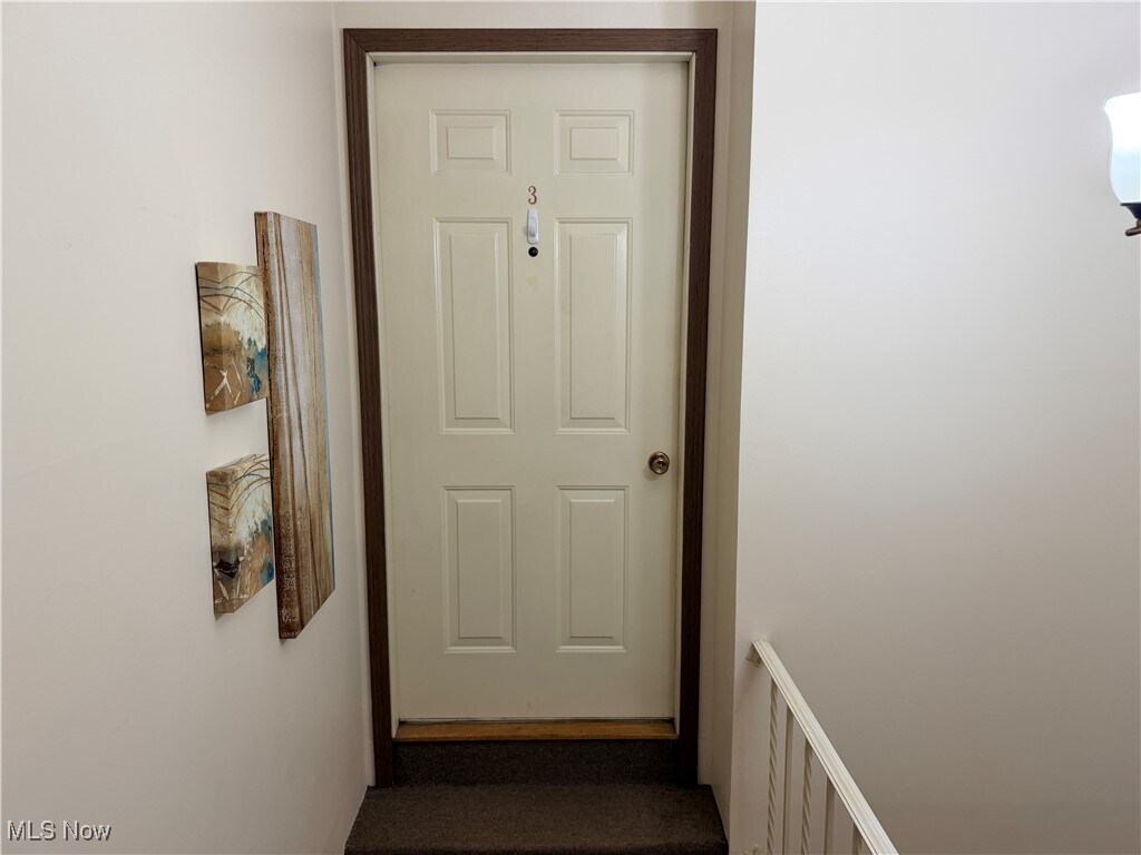 46 Carter Cir Youngstown, OH 44512 – photo 2
