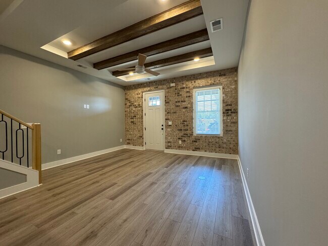 Sala de estar - 1032 Windsor Dr