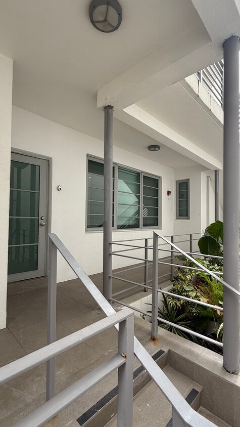Foto principal - 2031 Meridian Ave