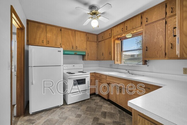 Foto del edificio - 1508 Castle Ave