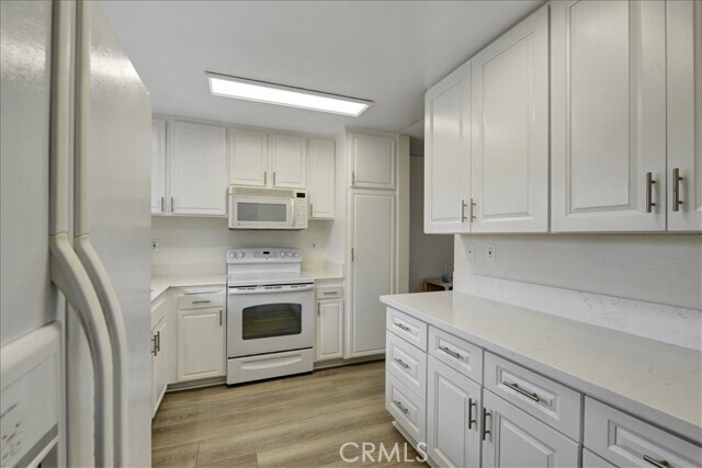 Foto del edificio - 3338 Punta Alta