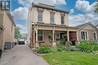 Building Photo - 87 Colbourne St