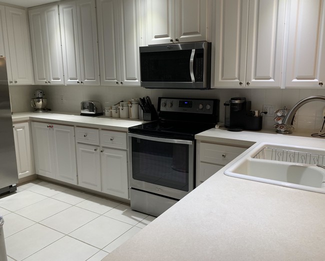 Building Photo - 145  Rivinia Drive  Jupiter FL 33458