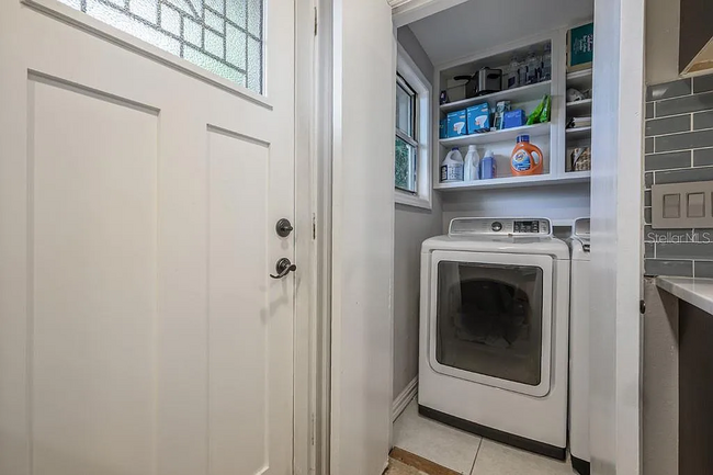 Laundry Room - 6005 N Ashley St