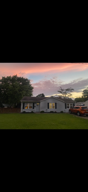 Building Photo - 817 Crepe Myrtle Ln
