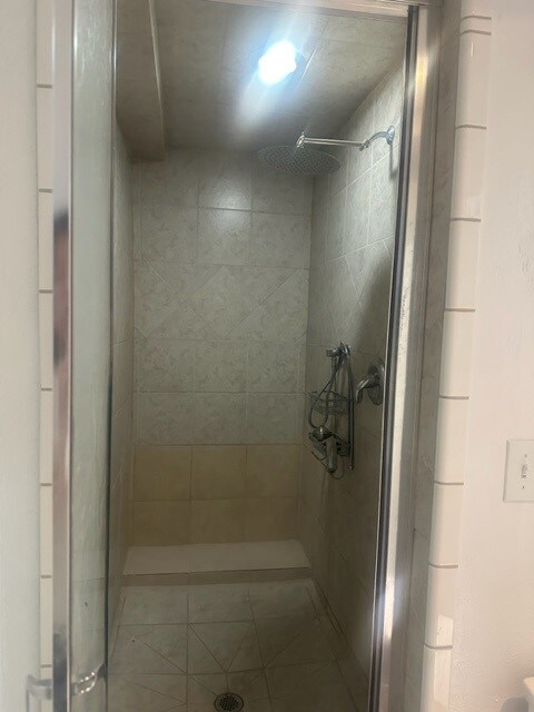 Foto del edificio - 2408 Camino Way