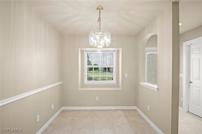 Foto del edificio - 722 SW 35th St