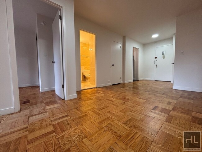 Foto del edificio - Fourth Avenue