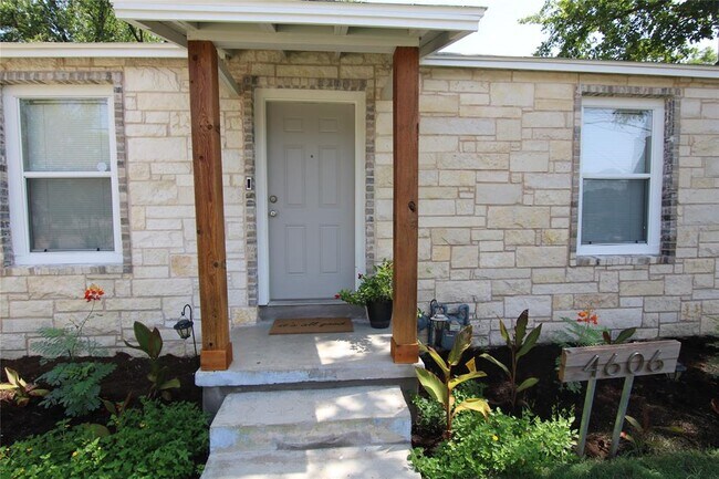 Foto del edificio - 4606 Wally Ave