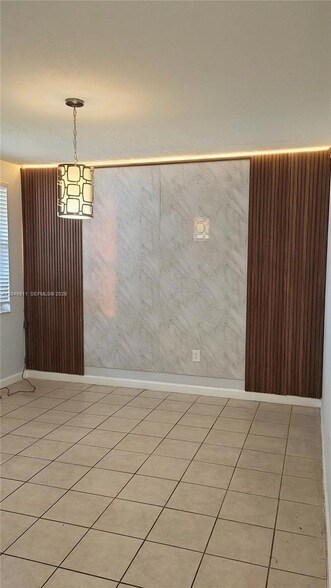Foto del edificio - 4163 NE 11th St