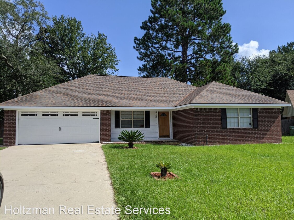 Primary Photo - 3 br, 2 bath House - 940 Wedgewood Way