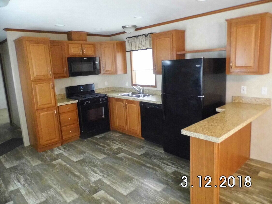 1107 N Creek Rd, Porter Corners, NY 12859 House Rental in Porter