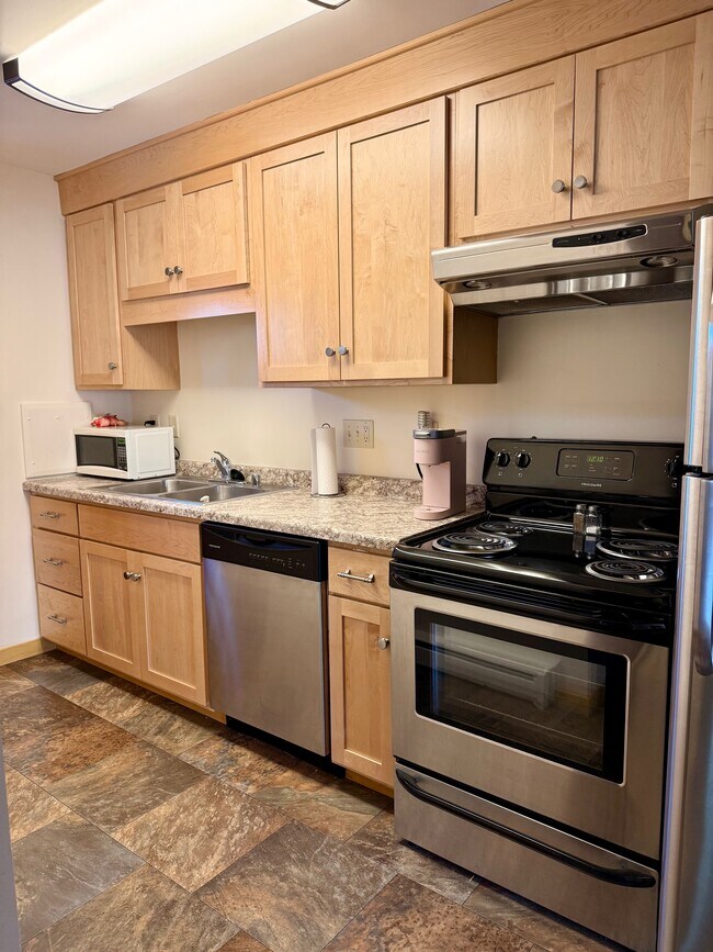 Foto del edificio - 501 Shepard Ter