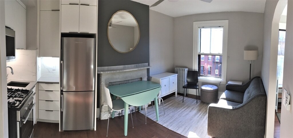 Foto principal - 154 W Concord St