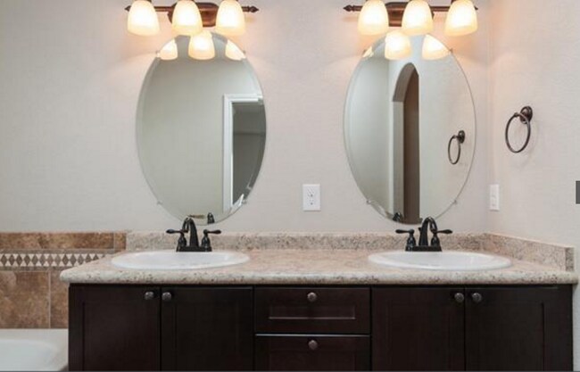 Building Photo - 1575 Barberry Ridge