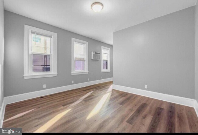 Foto del edificio - 302 Jones Ave
