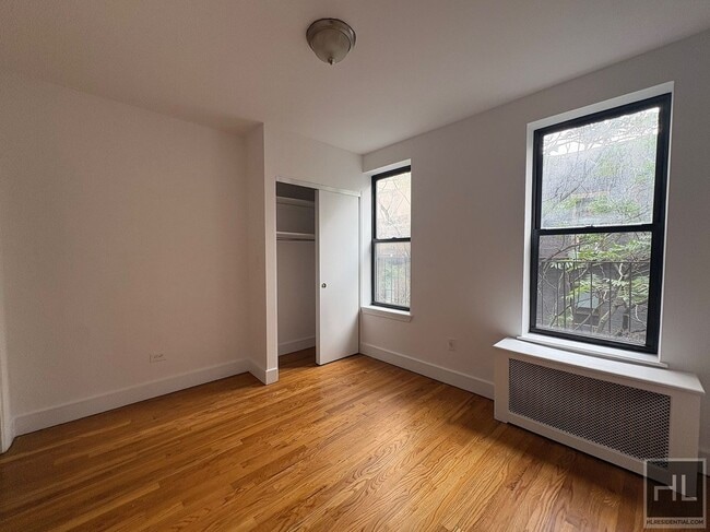 Building Photo - EAST 87TH STREET