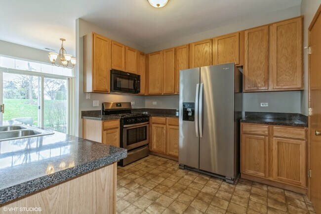 Building Photo - 24338 Leski Ln