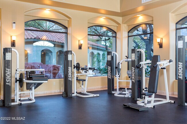 Foto del edificio - 5751 N Kolb Rd