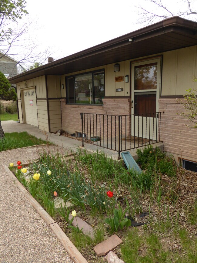 Foto del edificio - 3021 S Taft Hill Rd