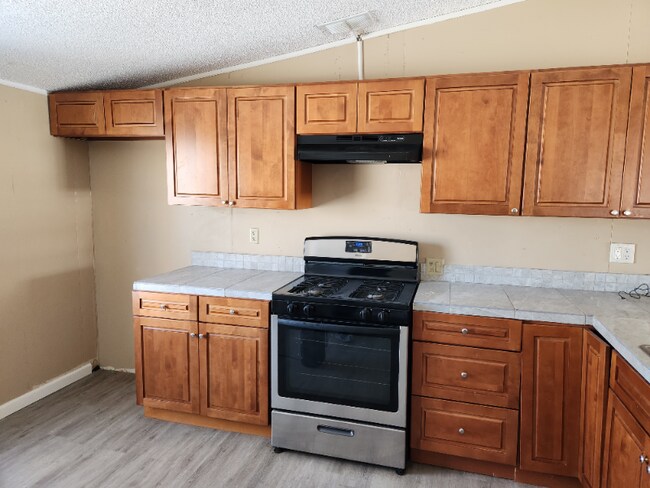 Building Photo - 17760 E Aspen Cir