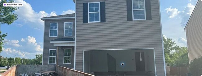 Building Photo - 201 Tucker House Ln