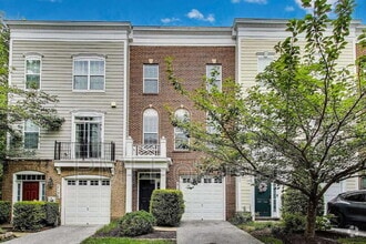 Building Photo - 2133 Little Sorrel Way