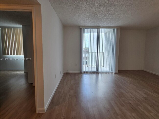 Foto del edificio - 850 N Miami Ave