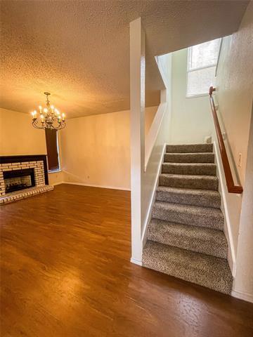 Building Photo - 6805 Canoe Ln