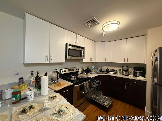 Foto del edificio - 8 Winter Pl