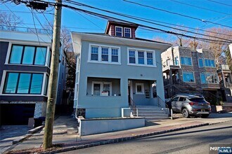 Building Photo - 510 Undercliff Ave