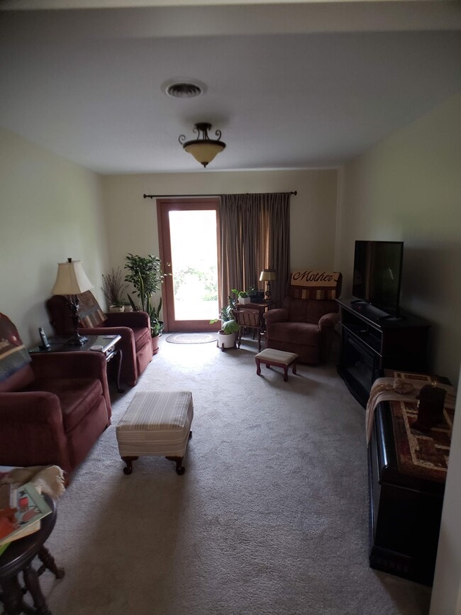 Foto del edificio - 1103 Sandra Ct