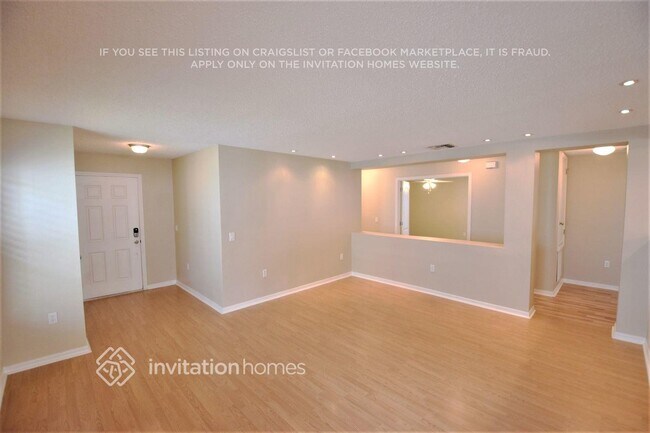 Foto del edificio - 14451 Florida Privet Dr