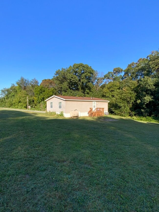 Building Photo - 22 Roberts Rd