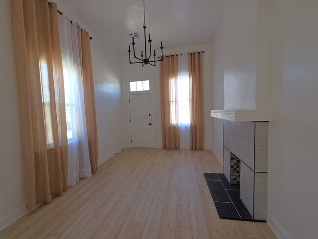 Photo - 2534 Cleveland Ave Townhome