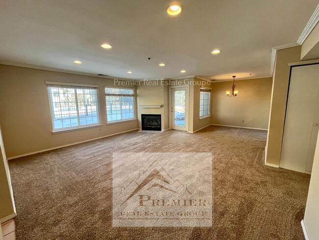 Building Photo - 2182 Denton Grove